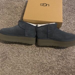 Ugg Classic Ultra Mini Platform